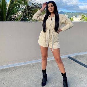 Pretty Little Thing Cord Zip Romper US Size 6